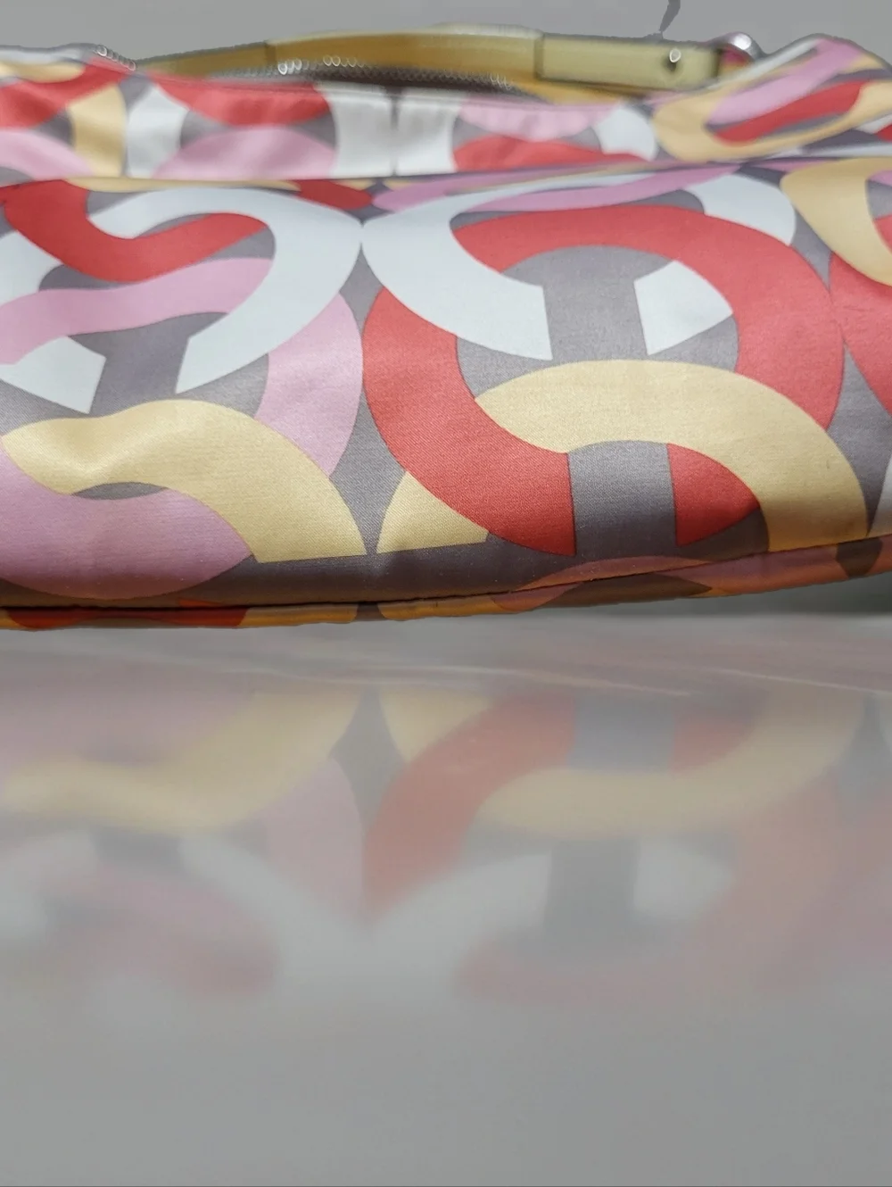 COACH KRISTIN OPT ART C HOBO SHOULDER bag. PINK RED WHITE YELLOW. - Picture 6 of 13